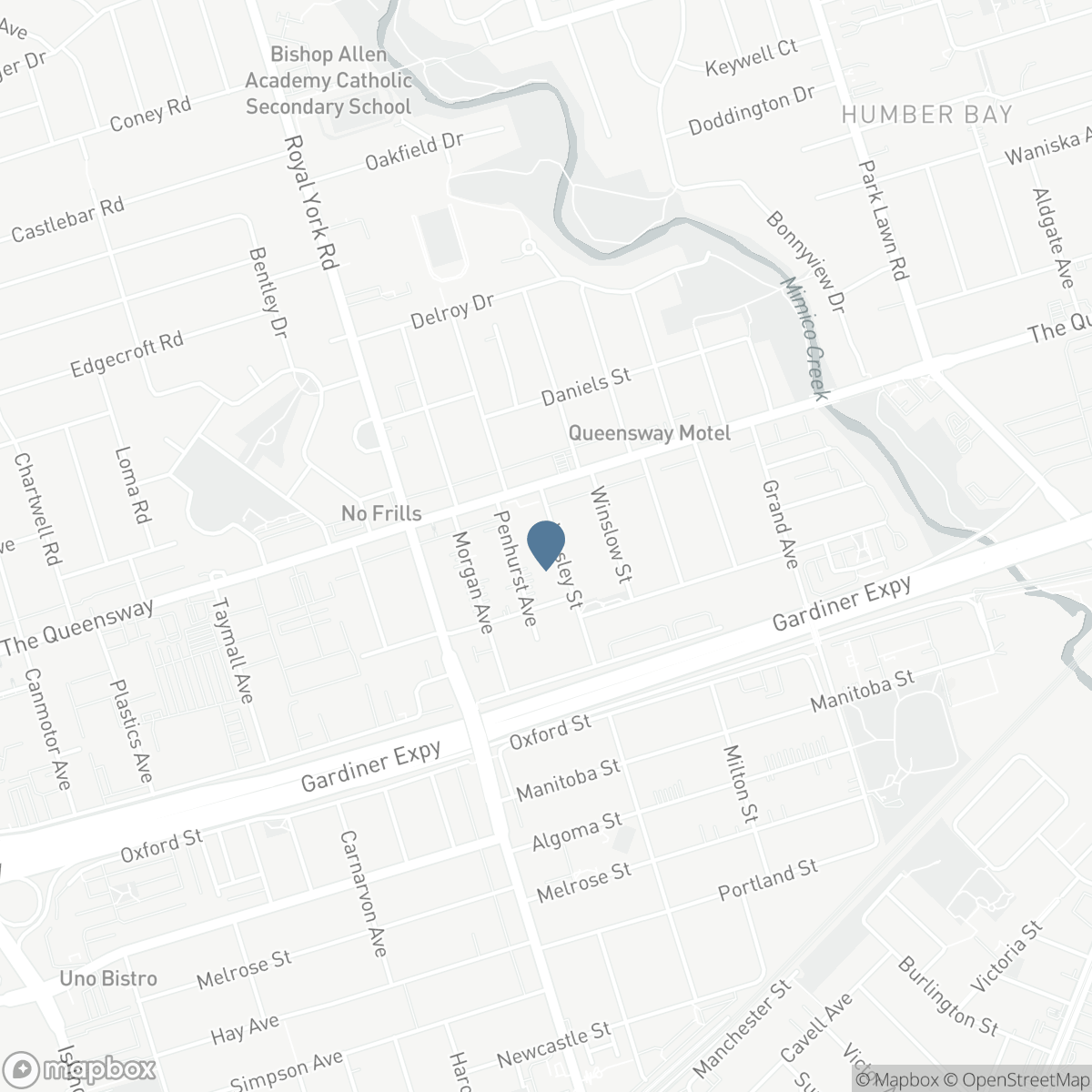 132 WESLEY STREET, Toronto, Ontario M8Y 2X1